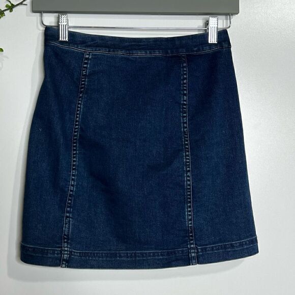 Free People Denim Jean Zip Front Mini Skirt - Picture 3 of 9